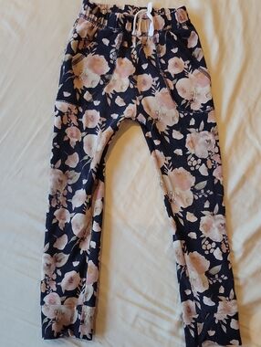 Jax And Lennon Moody Floral Joggers 4/5yr